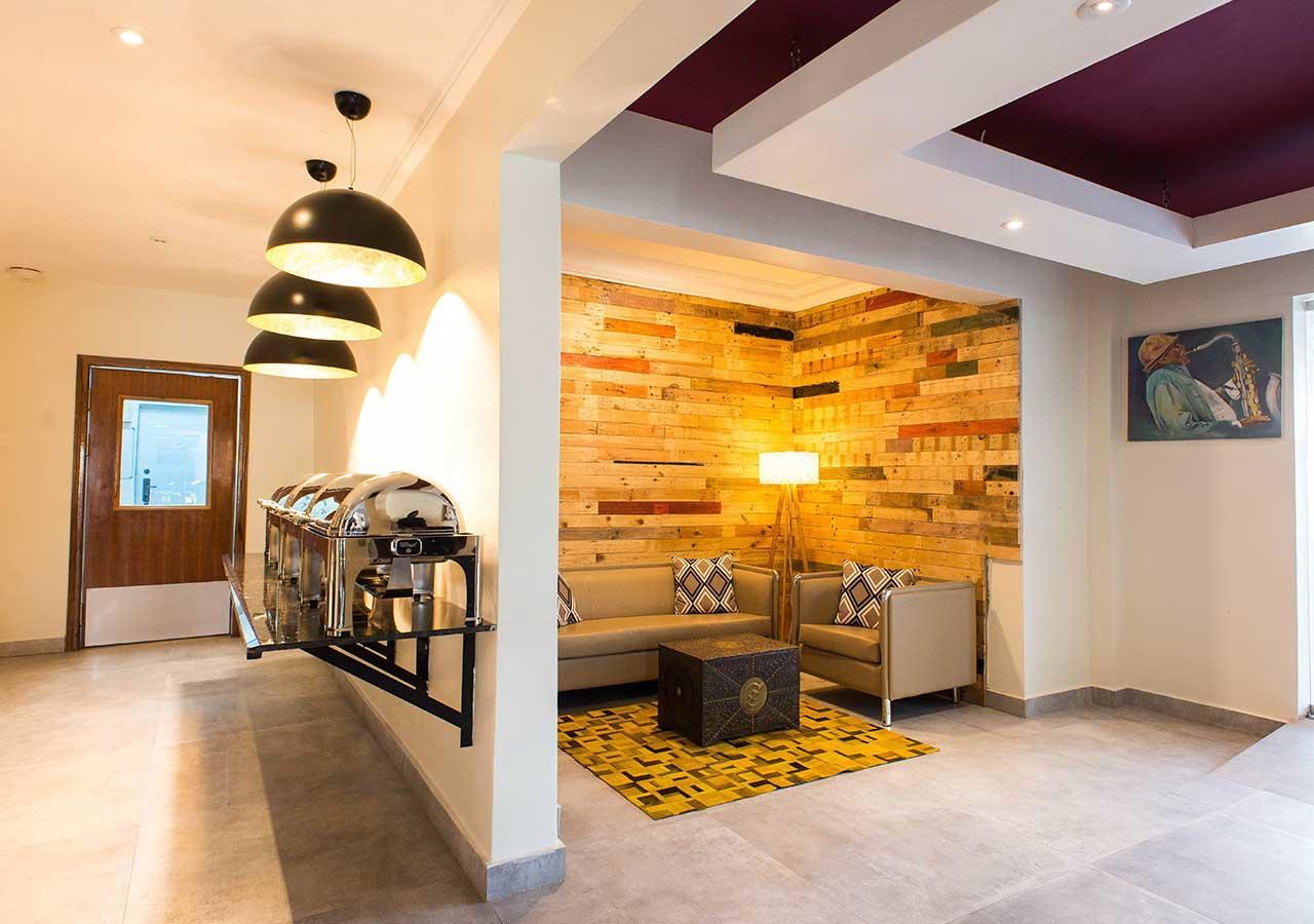 Earl Heights Suites Hotel Аккра Экстерьер фото