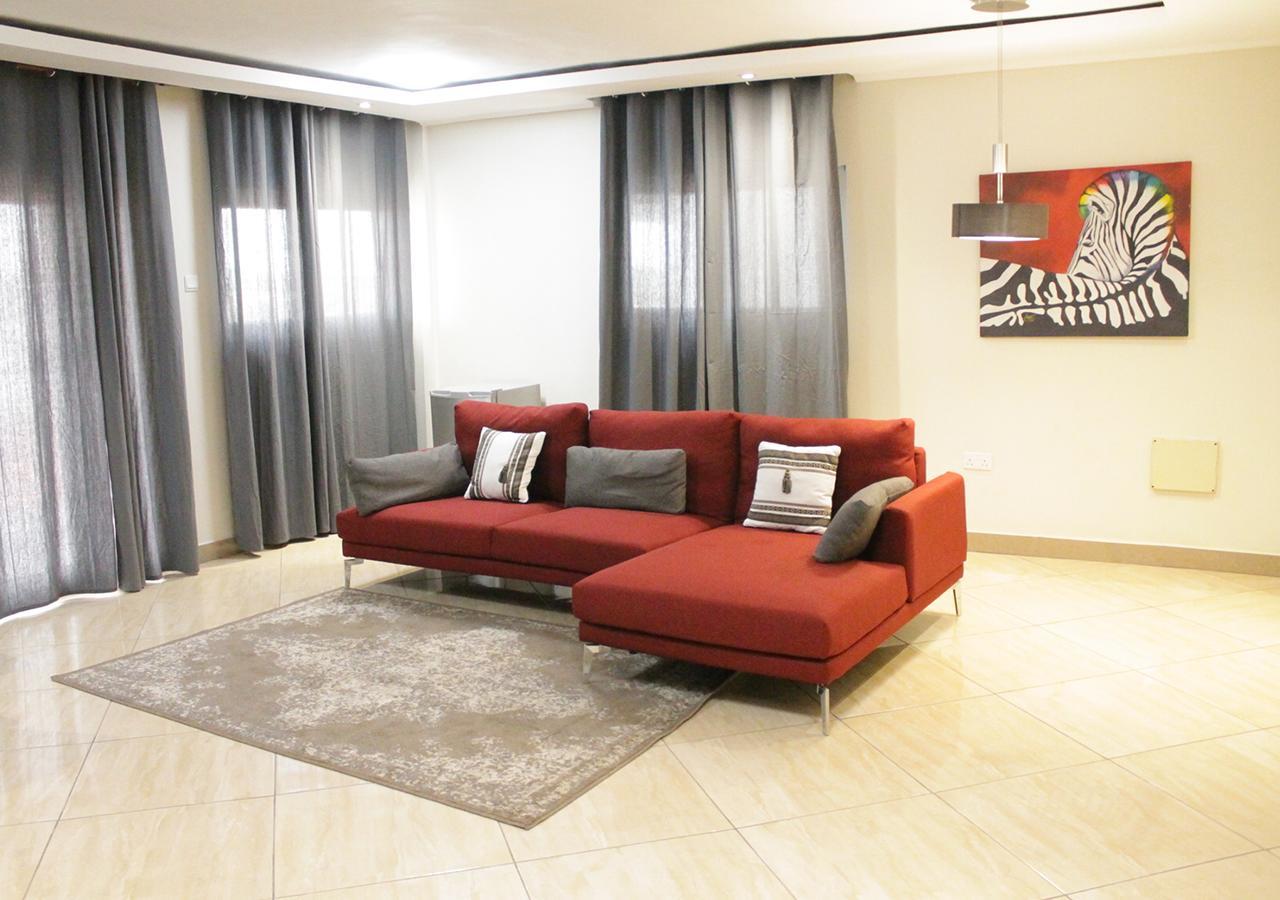 Earl Heights Suites Hotel Аккра Экстерьер фото